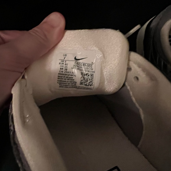 Nike P-6000 Silver Women’s - Picture 5 of 7